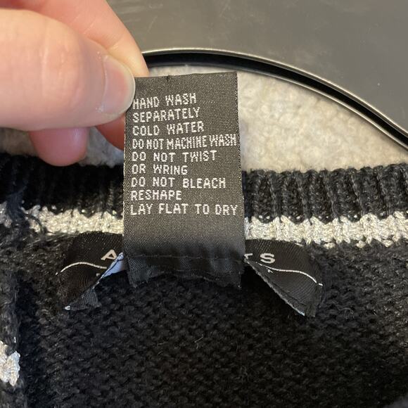 All Points Cardigan Sweater Size S Black & White W/ Embroidered Ice Skaters - Picture 9 of 15